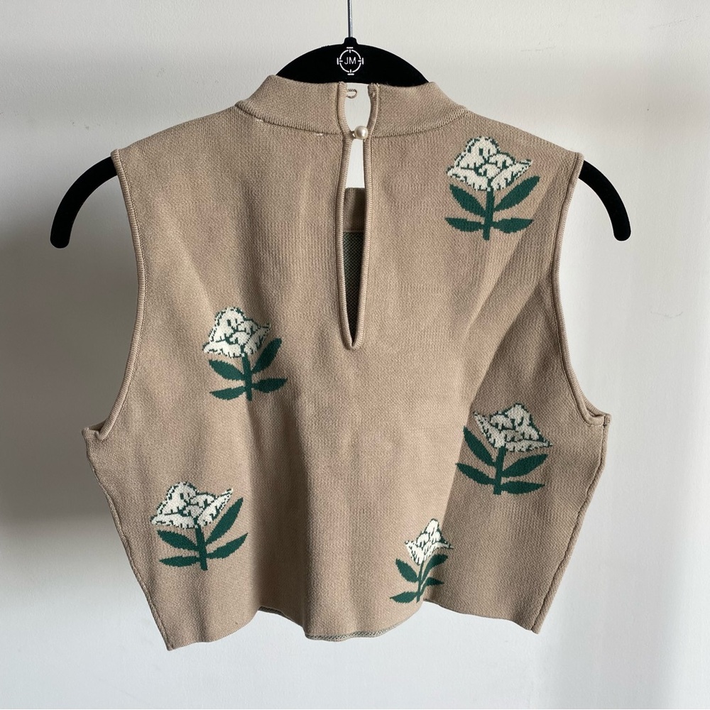 $155 NWT Rhode Jude Knit Top in Neutral Booti Sz Large - Picture 9 of 14
